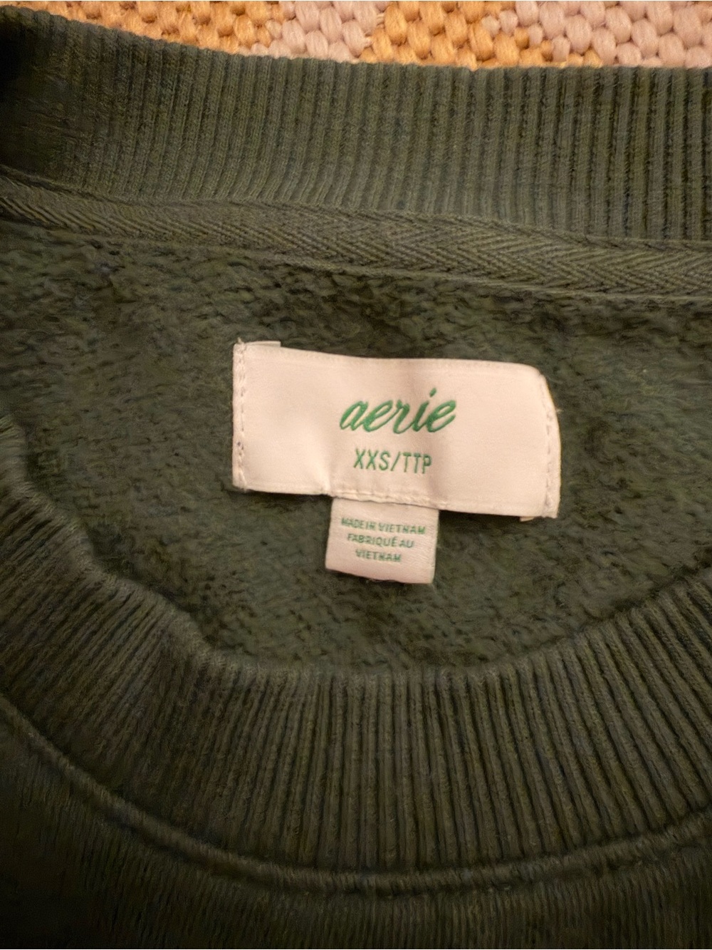 Aerie Hunter Green Cable Knit Mixed Media Sleeve Crewneck Sweatshirt XXS